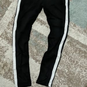 NEVER WORN Button up STRETCHY Legging